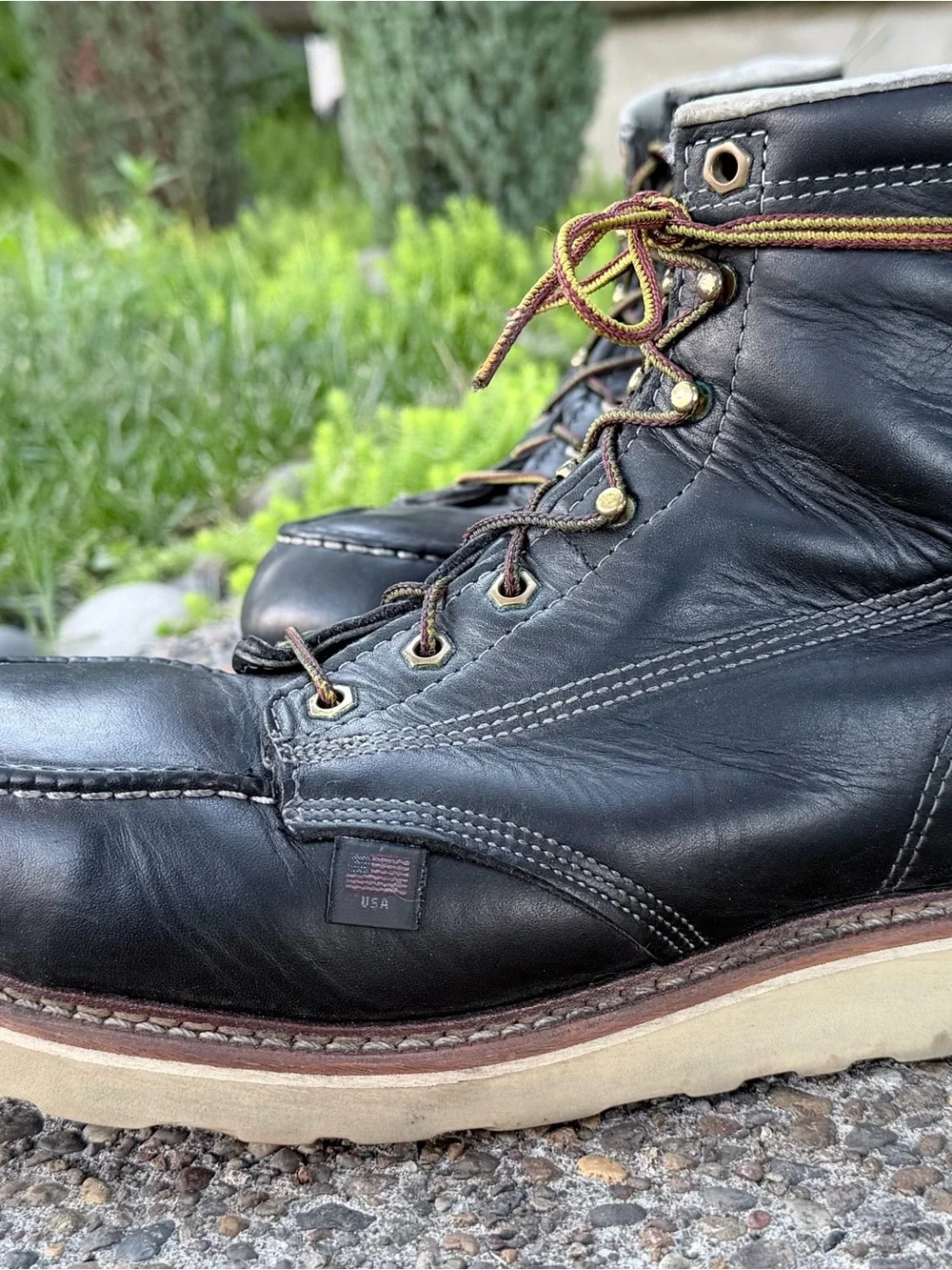 Classic Black Thorogood Moc Toe Men's steel Toe Work Boots